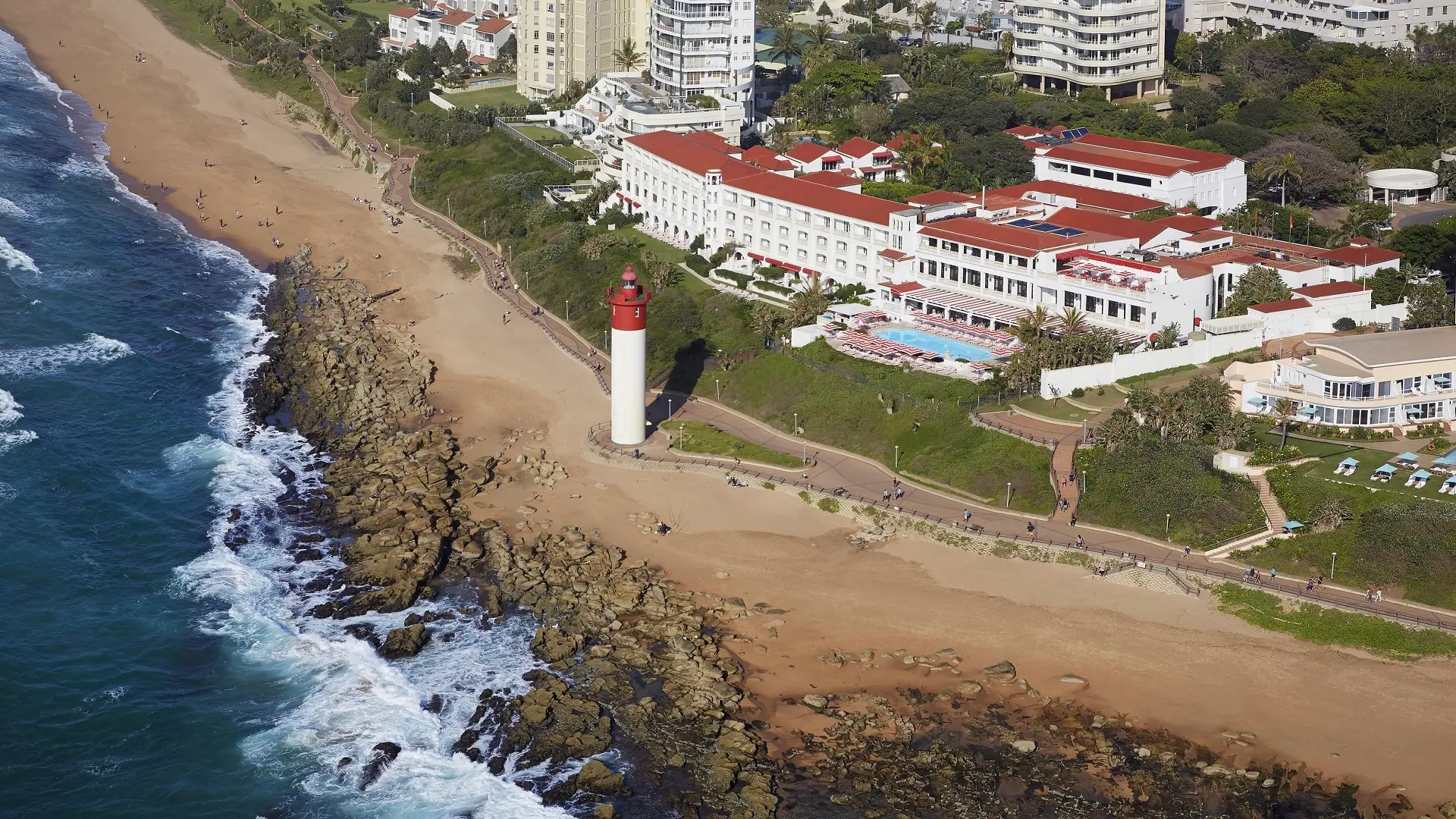 Hotel review Location' - The Oyster Box - 0