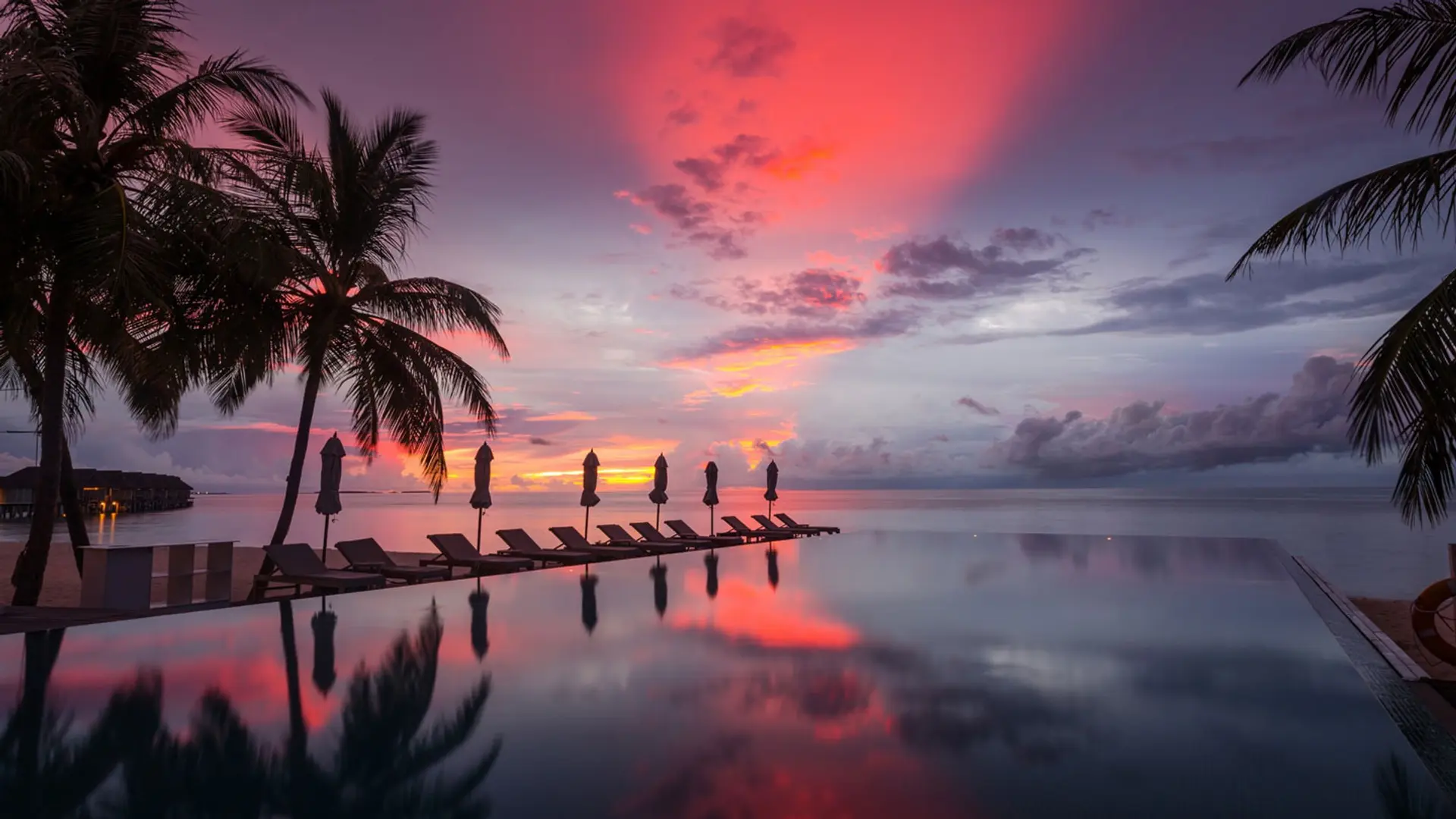 Hotel review Service & Facilities' - LUX* South Ari Atoll - 6