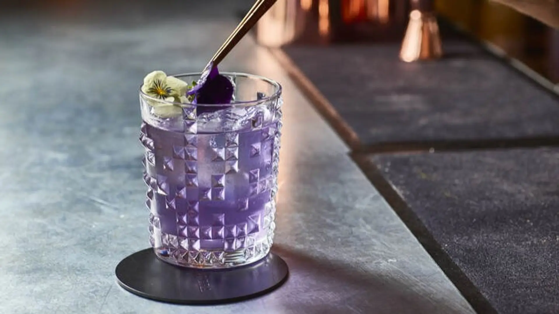 Hotel review Restaurants & Bars' - Treehouse Hotel London - 10