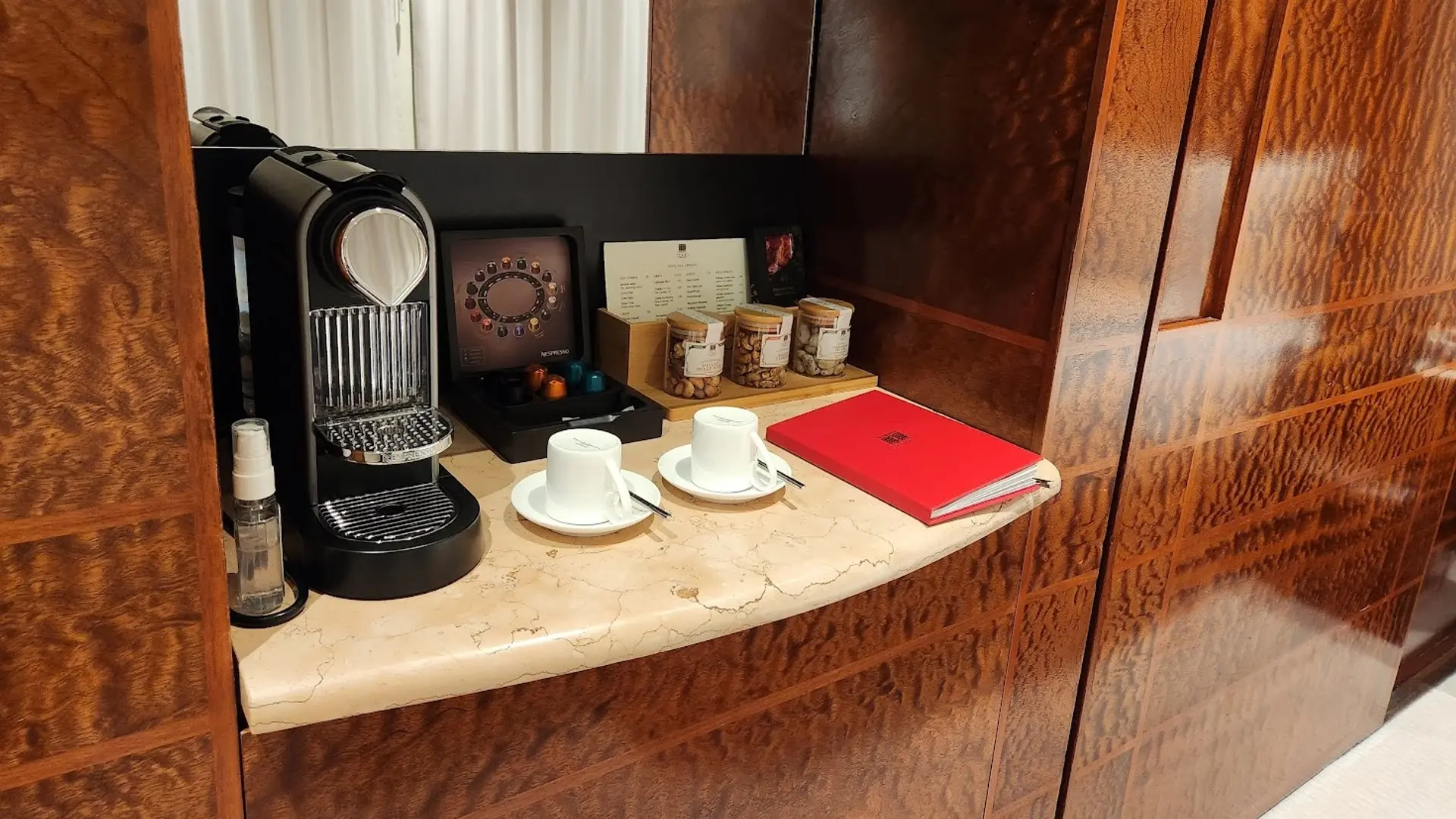 Hotel review Accommodation' - COMO The Halkin - 1