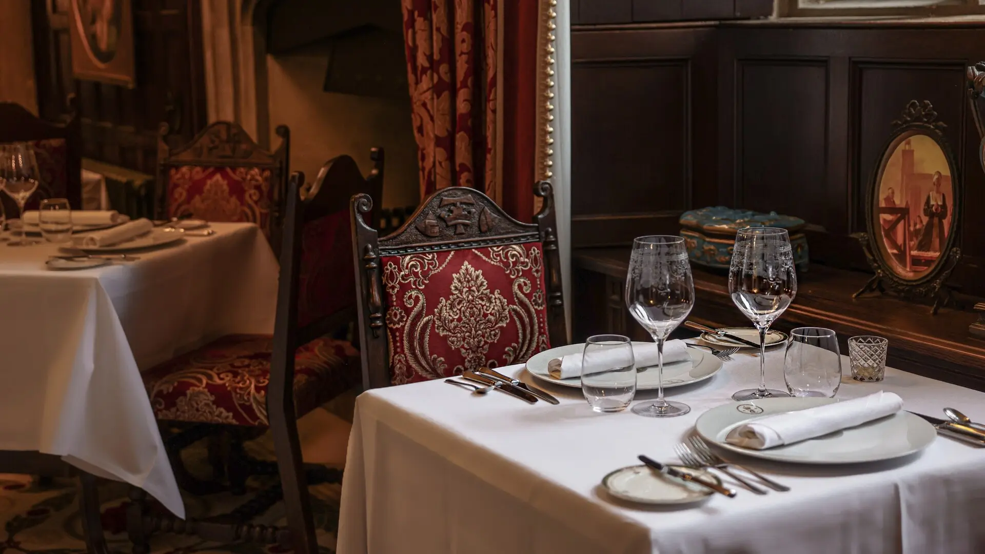Hotel review Restaurants & Bars' - Thornbury Castle - 1