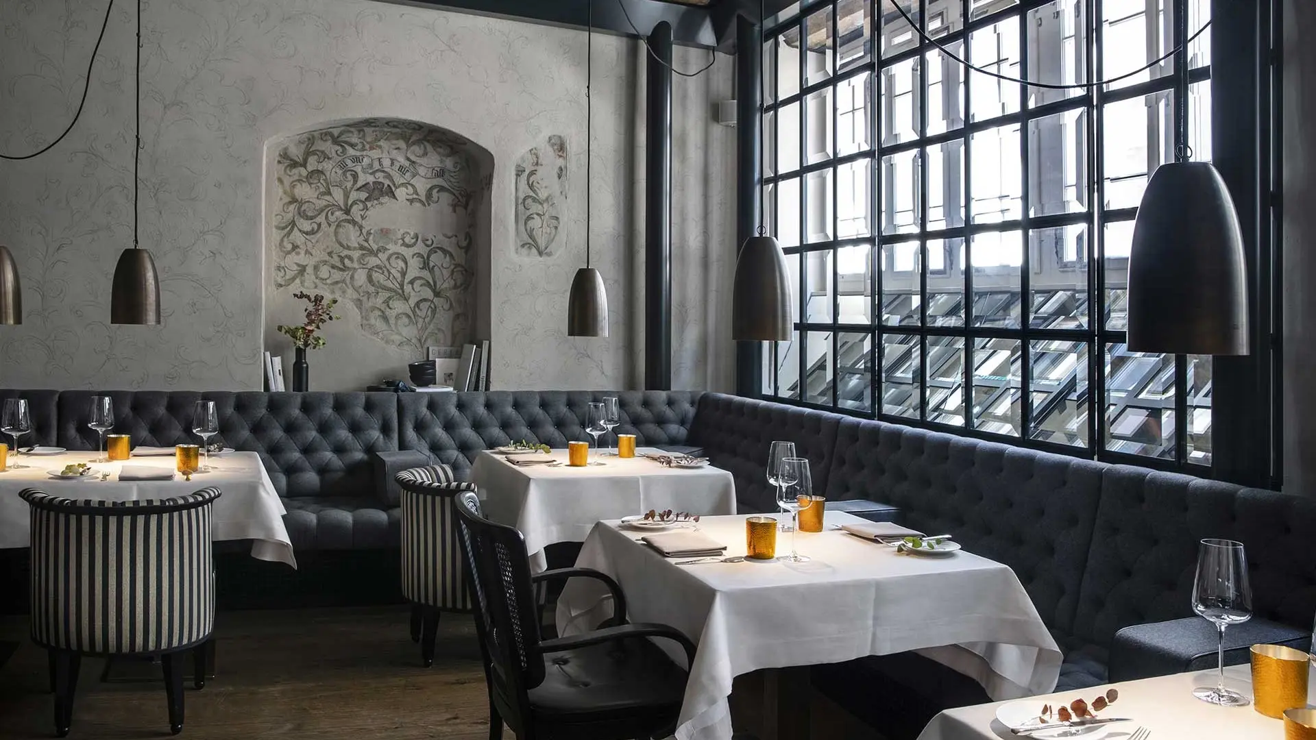 Hotel review Restaurants & Bars' - Widder Hotel - 1