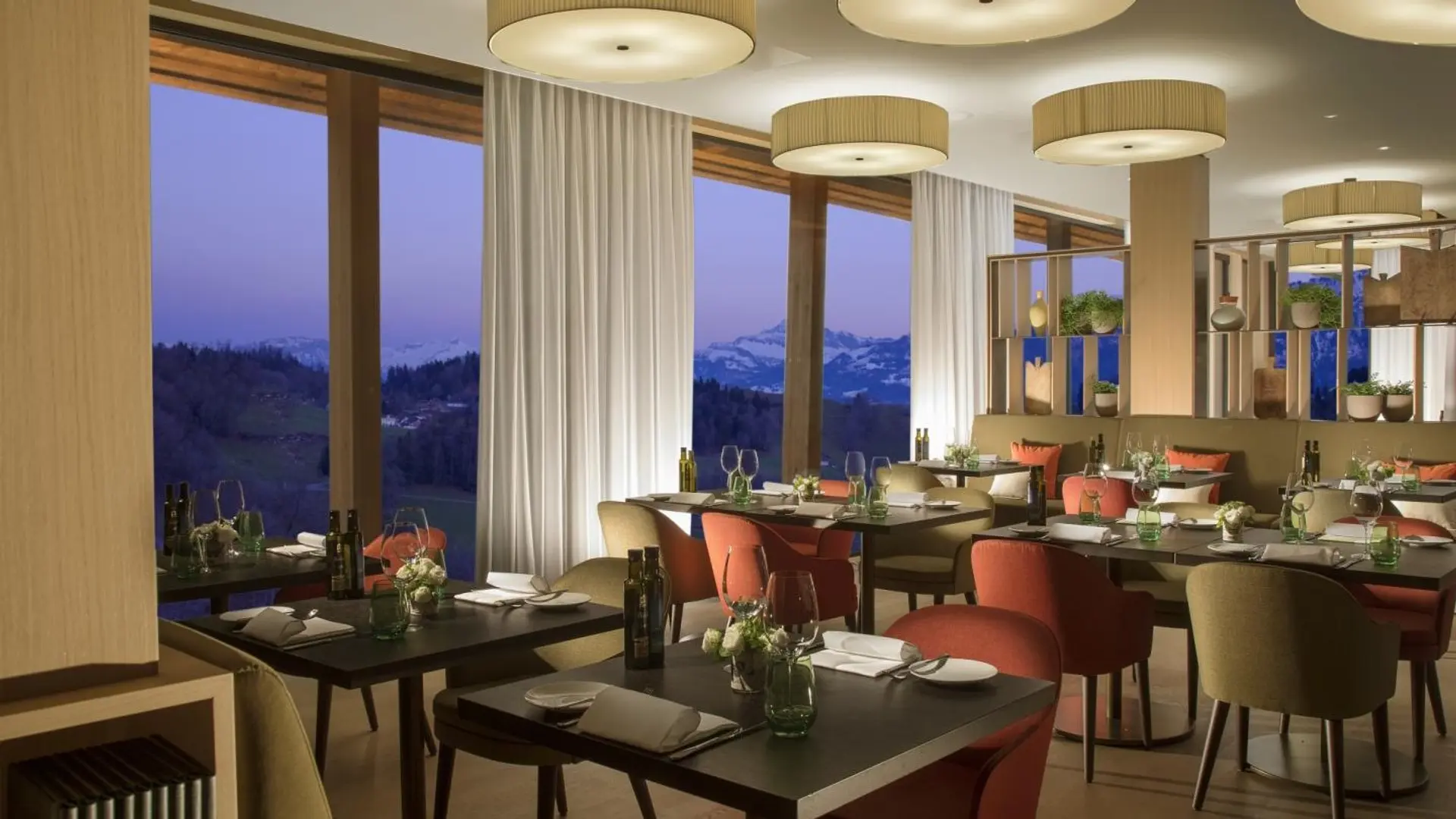 Hotel review Restaurants & Bars' - Bürgenstock Hotels & Resort - 8