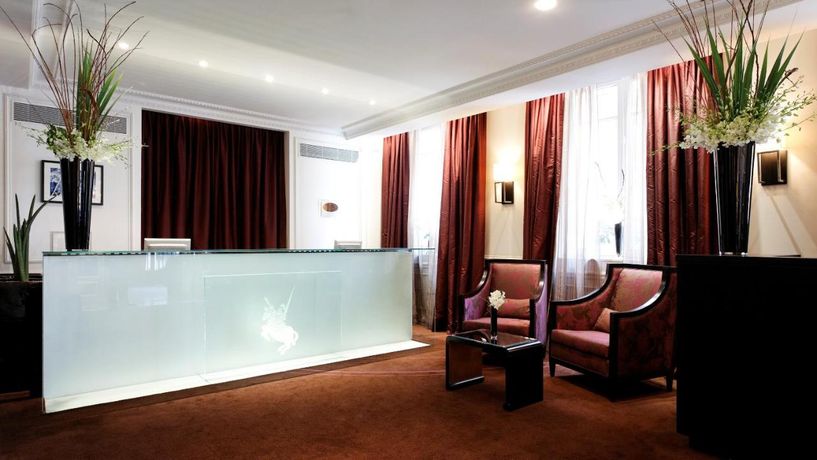 Verified hotel review - La Tremoille Paris - 22