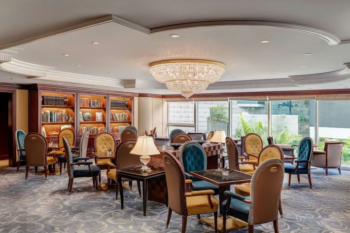 Verified hotel review - Island Shangri-La Hong Kong - 34