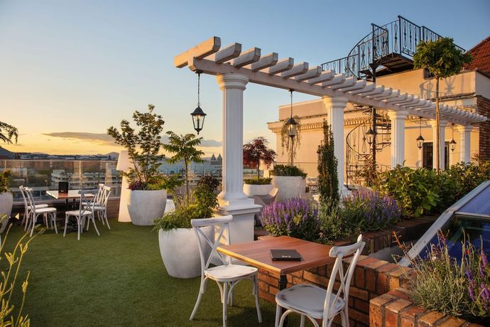 Verified hotel review - Mystery Hotel Budapest - 33