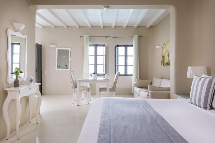 Verified hotel review - Carpe Diem Santorini Small Luxury Hotels of the World - 20