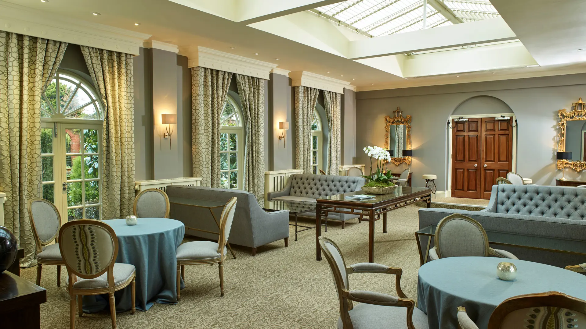 Hotel review Restaurants & Bars' - Chewton Glen Hotel - 2