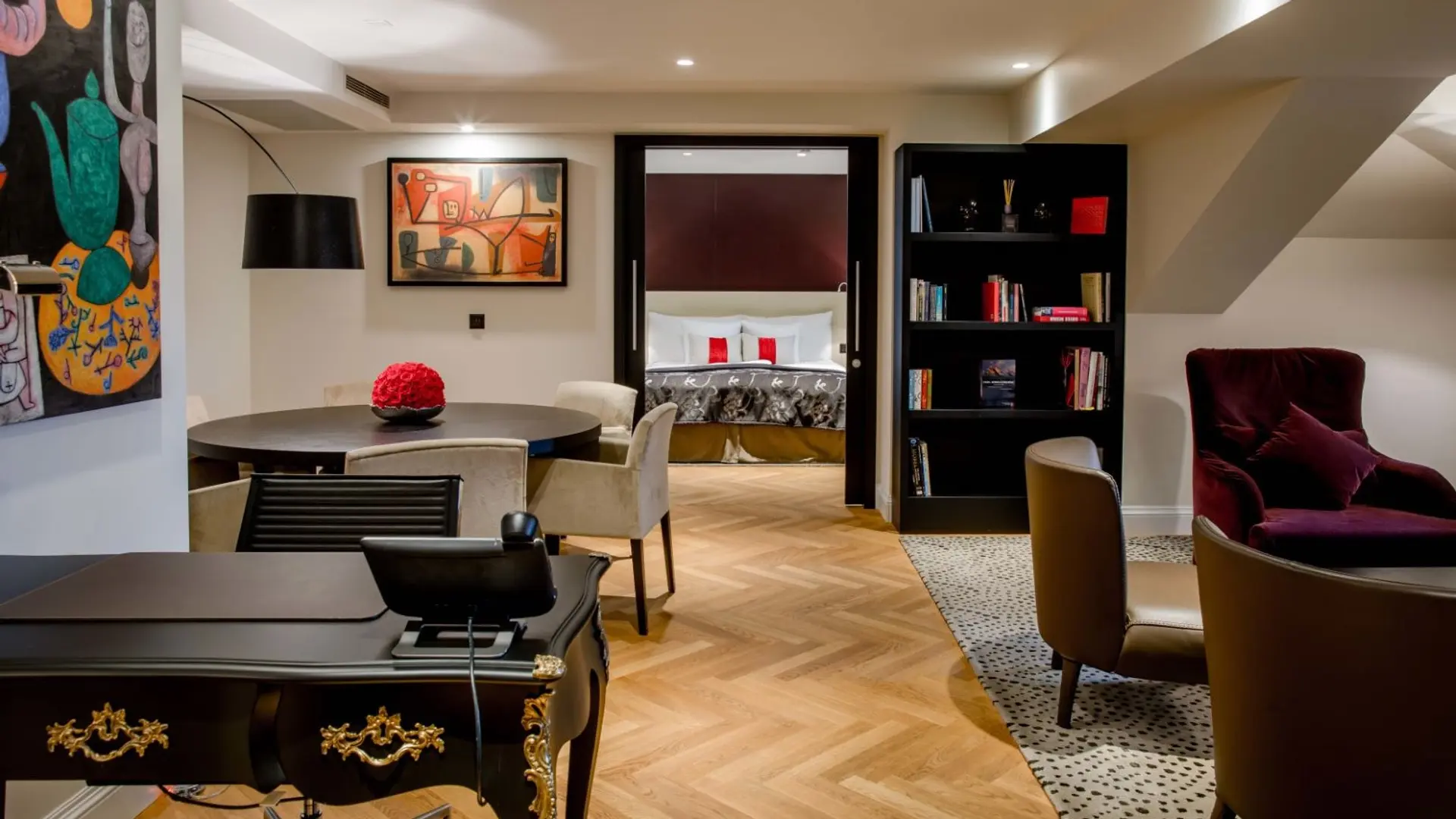 Hotel review Accommodation' - Hotel Schweizerhof Bern & Spa - 11