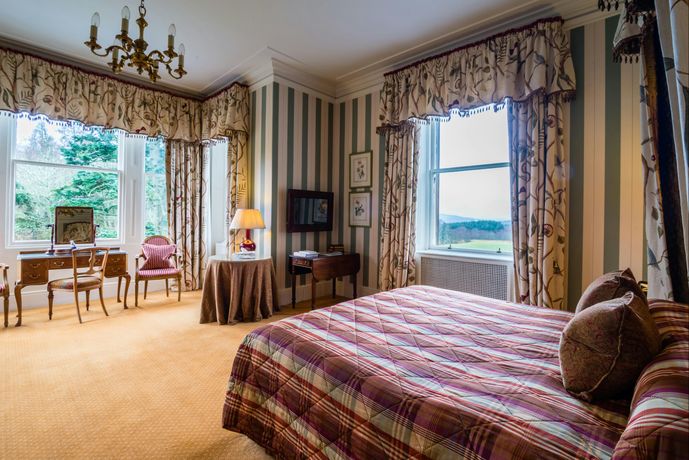 Inverlochy Castle - 24