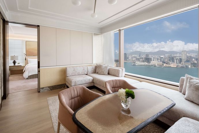 Verified hotel review - Island Shangri-La Hong Kong - 14