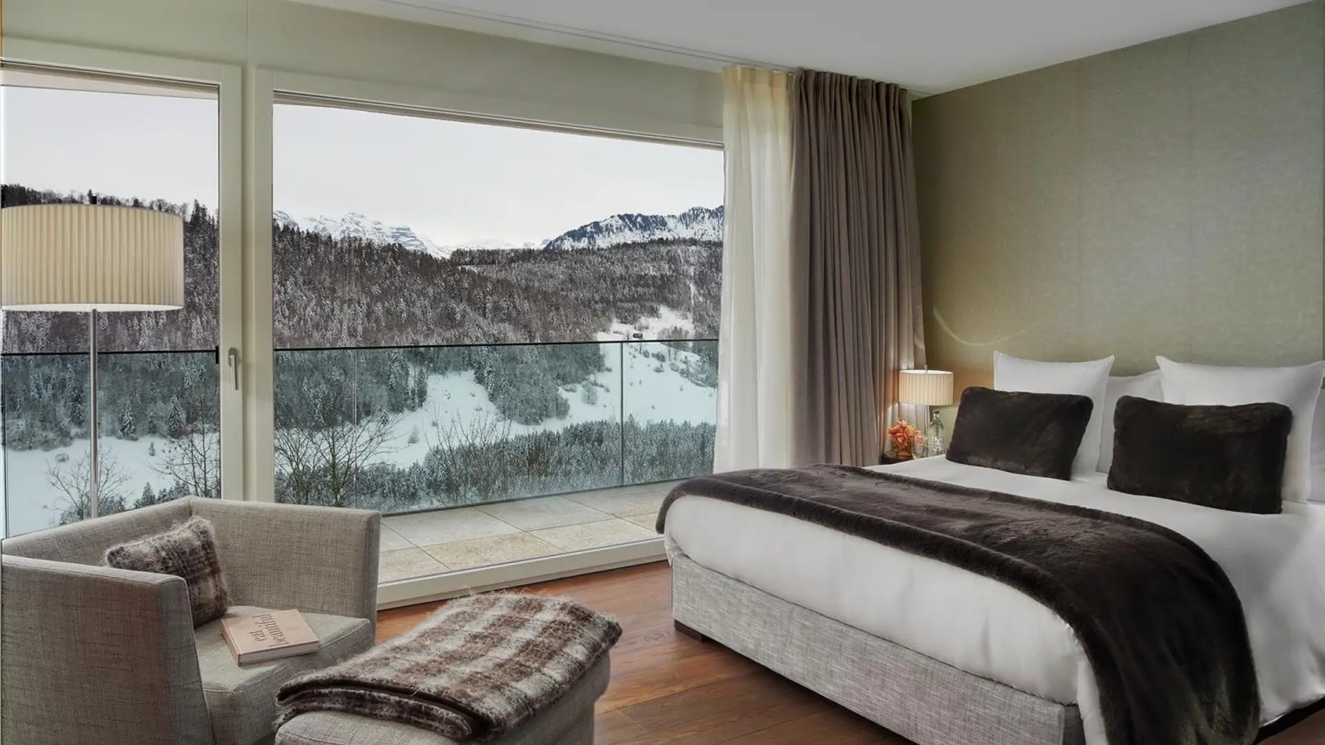 Review of Bürgenstock Hotels & Resort - 10