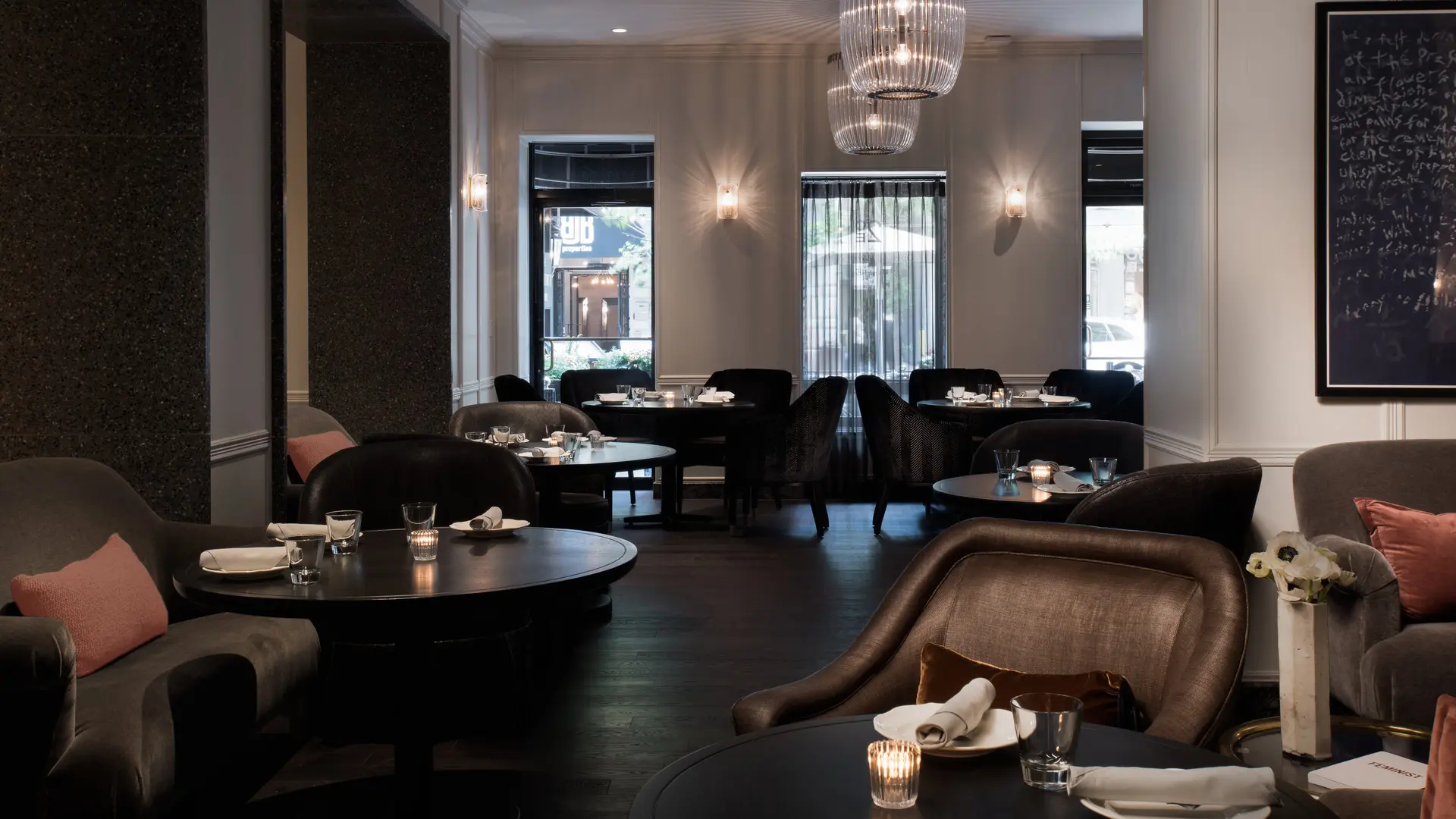 Hotel review Restaurants & Bars' - The Talbott Hotel - 2