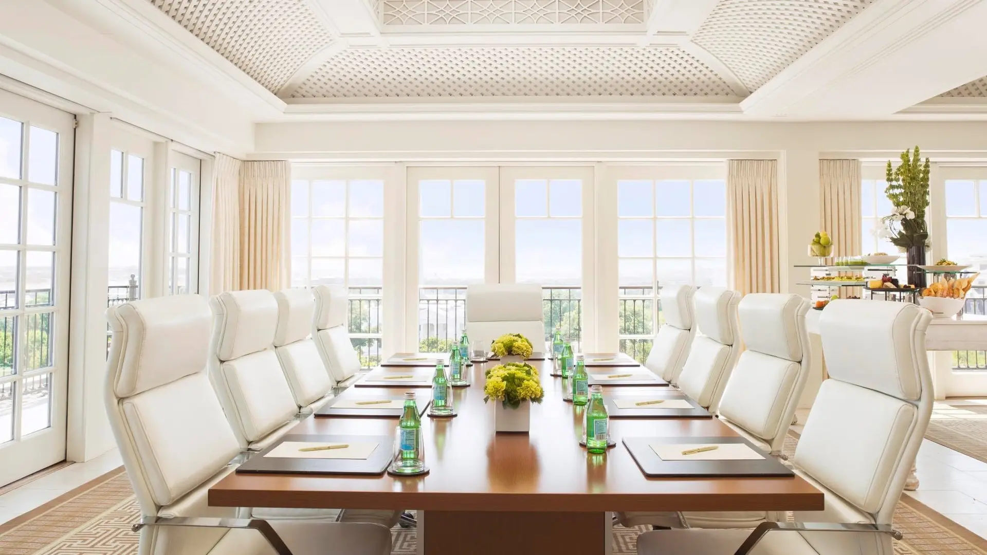 Hotel review Style' - The Hay-Adams - 1