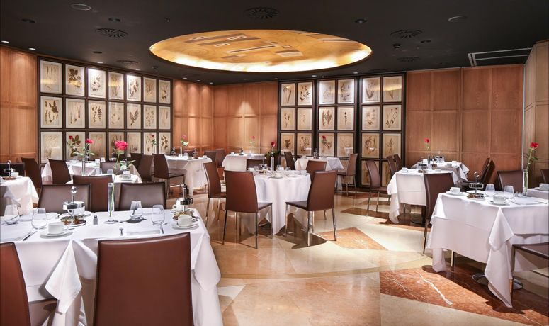 Verified hotel review - Claris Hotel GL - 42