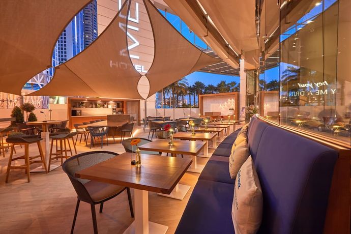 Media One Hotel - 25