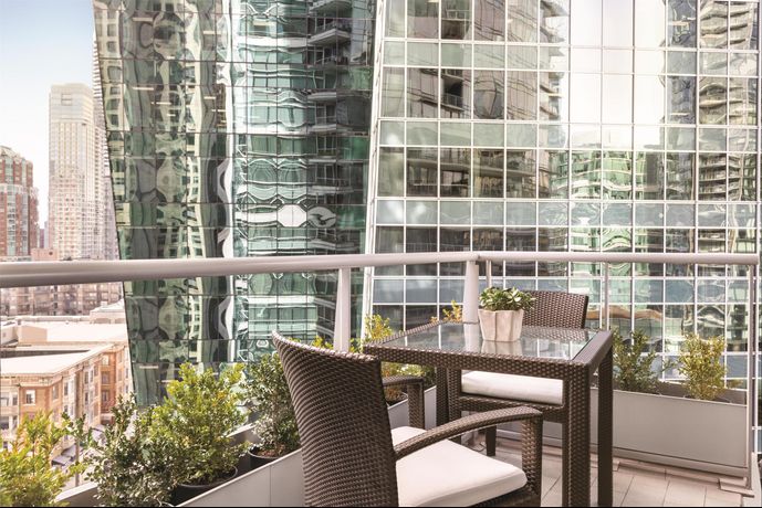 Verified hotel review - Shangri-La Vancouver - 7