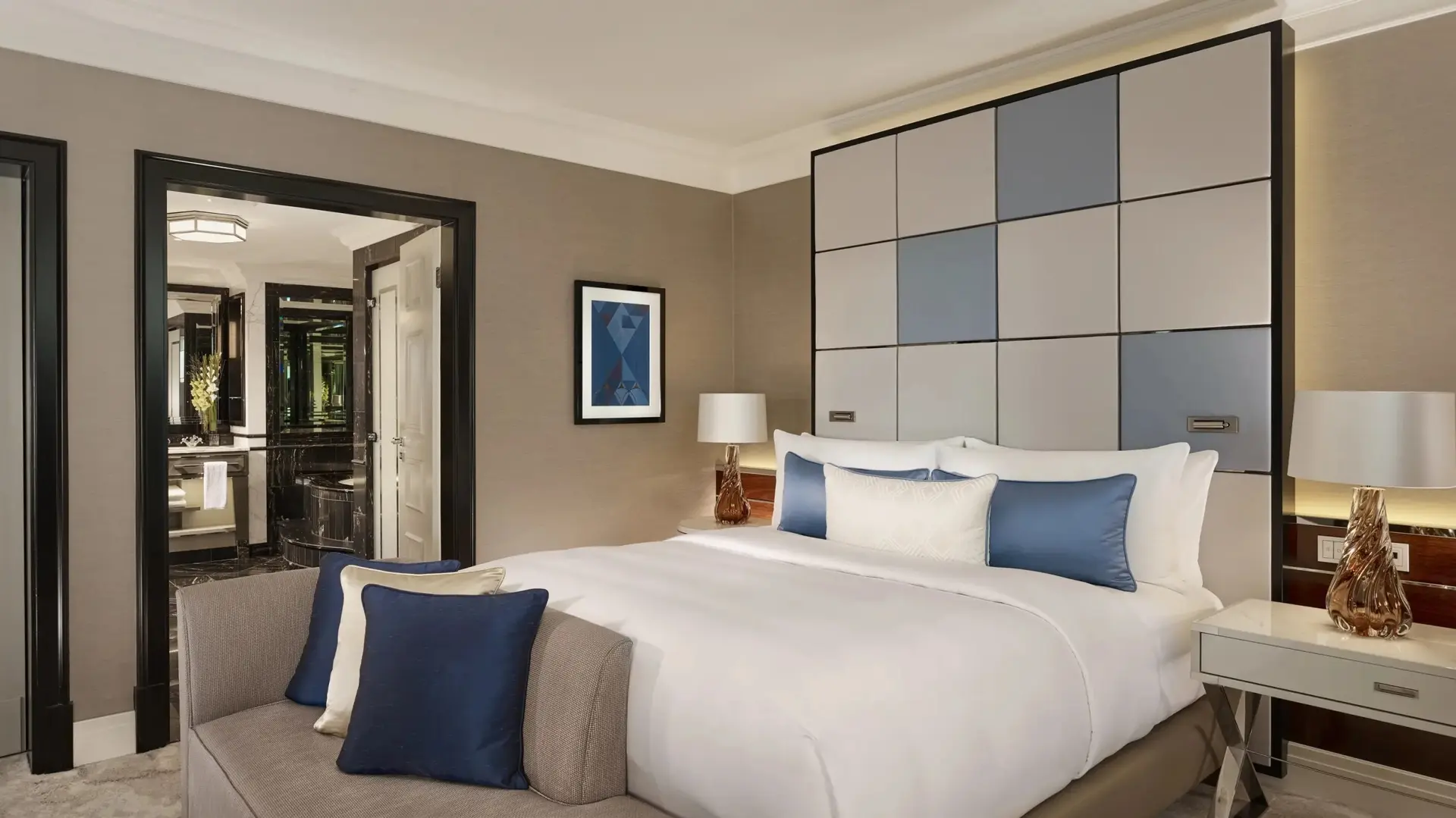 Hotel review Accommodation' - The Ritz-Carlton, Berlin - 1