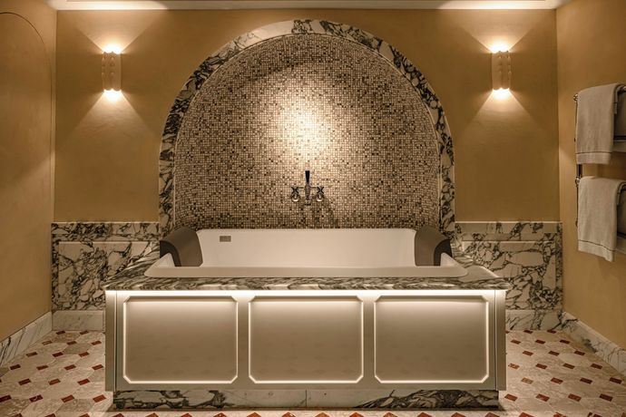 Verified hotel review - Saint James Paris - 10