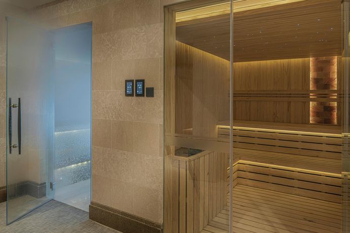 Four Seasons Hotel Singapore