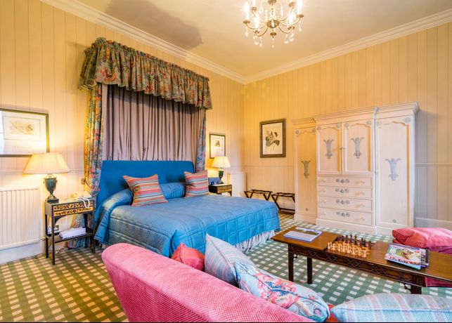 Inverlochy Castle - 5