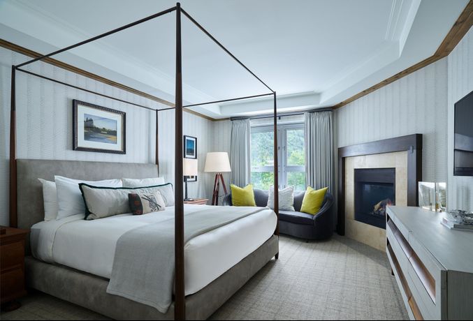 The Little Nell - 15