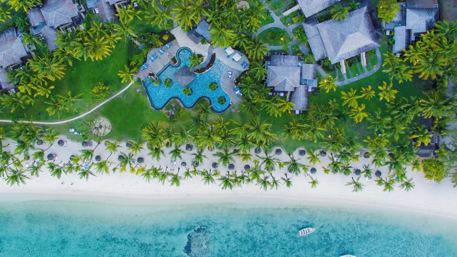 Hotel review Location' - LUX* Le Morne - 1