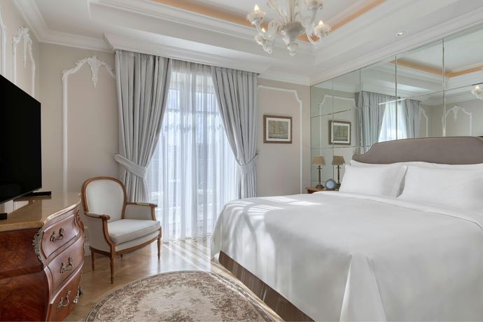 Verified hotel review - King George, a Luxury Collection Hotel - 7