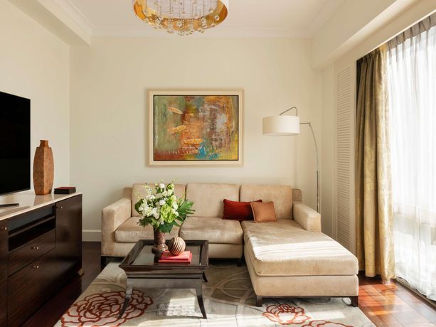 Verified hotel review - Raffles Makati - 19