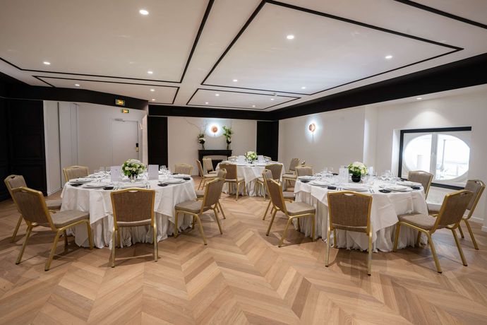 Verified hotel review - Waldorf Astoria Versailles - Trianon Palace - 60