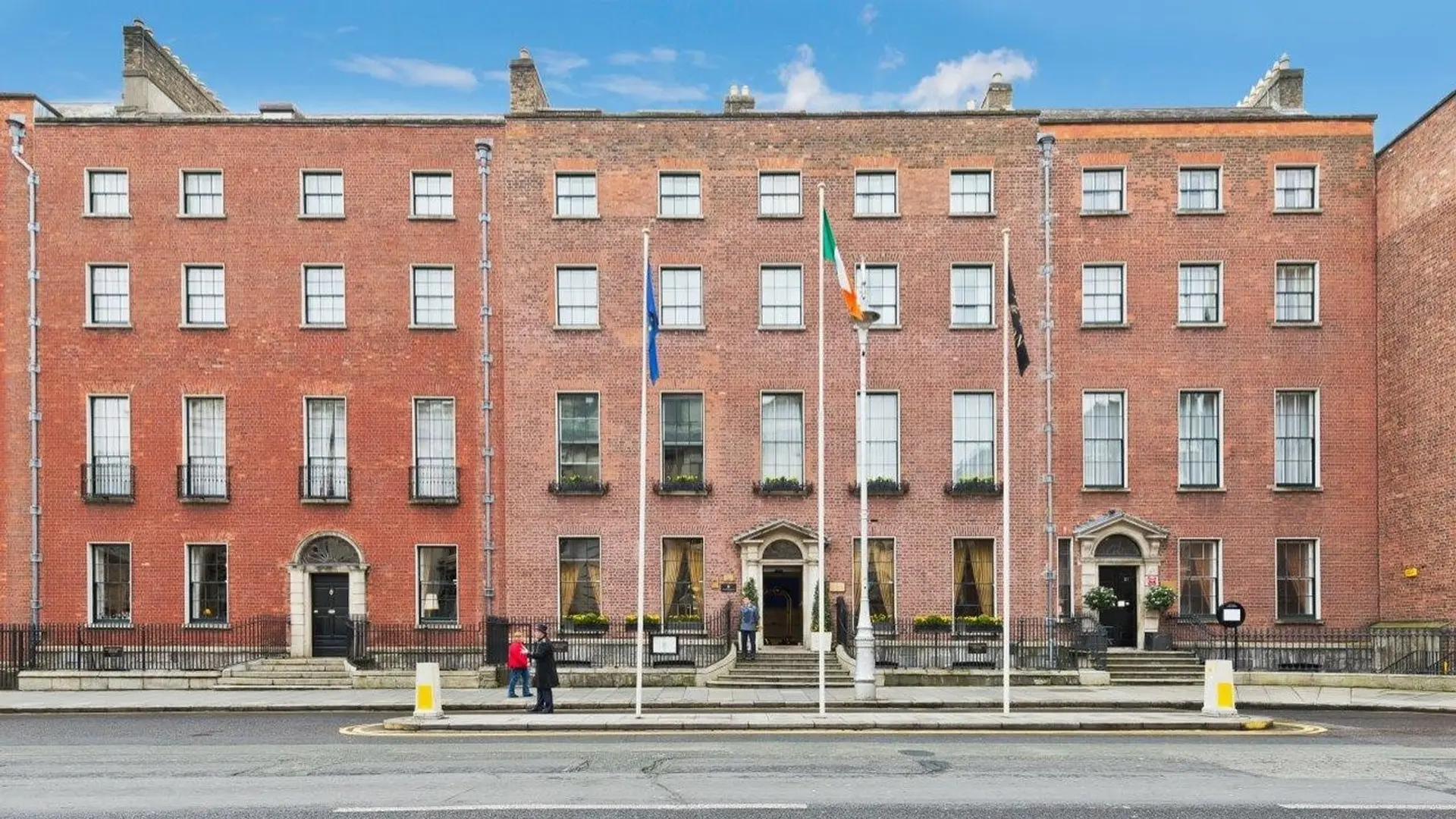 Hotel review Location' - The Merrion Hotel - 0