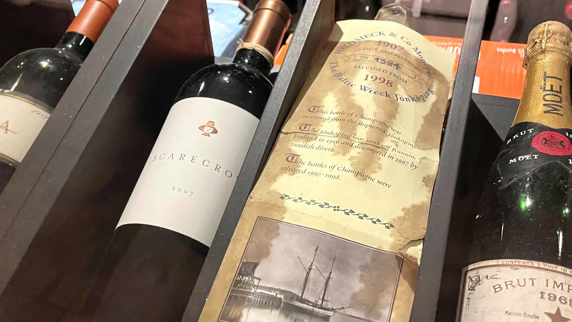 Hotel review Restaurants & Bars' - XV Beacon Hotel - 3