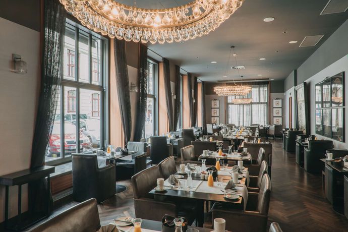 Verified hotel review - The Emblem Hotel - 21