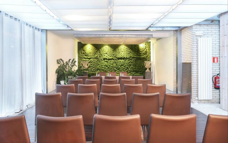 Verified hotel review - Claris Hotel GL - 57