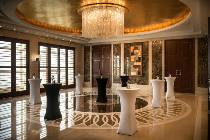 Grand Millennium Dubai - 34