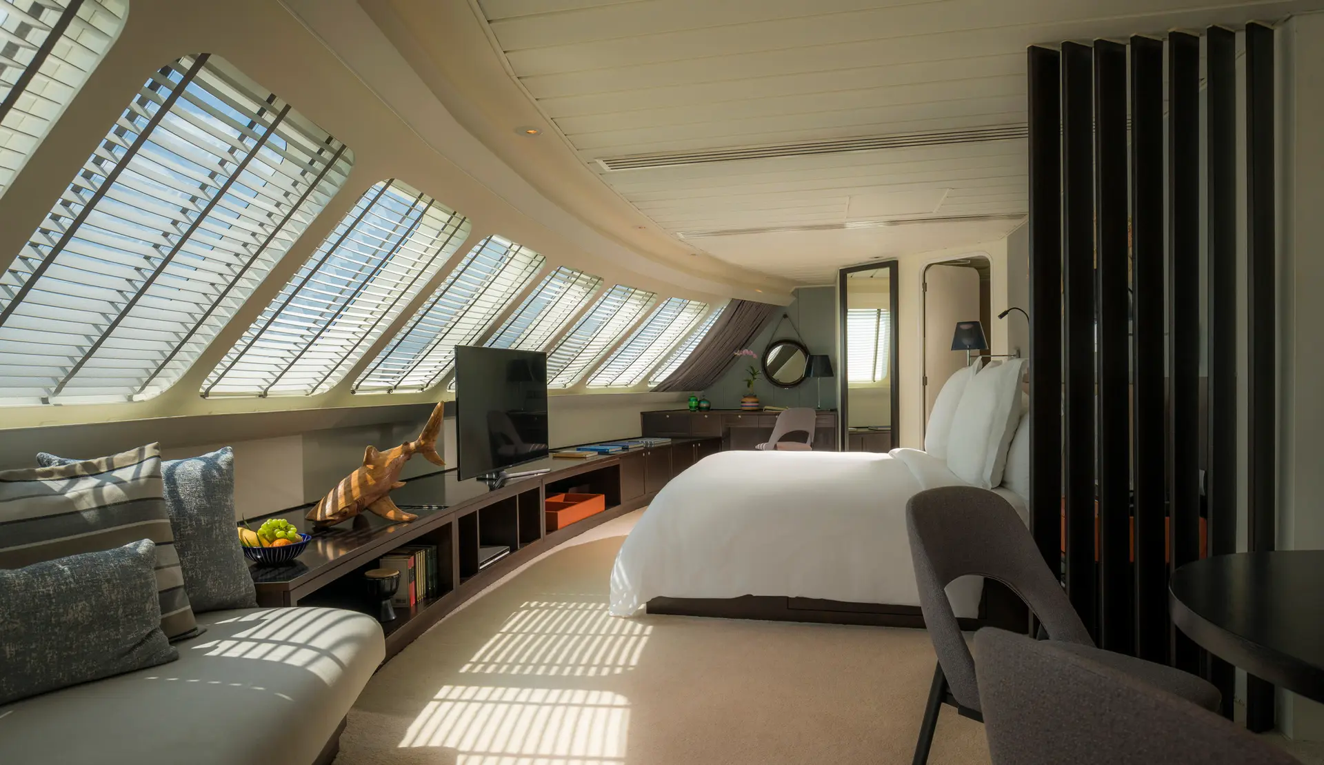 Review of Four Seasons Explorer Maldives