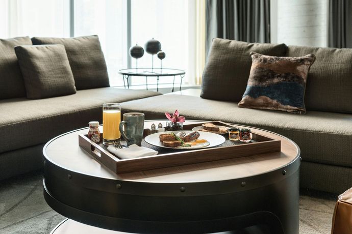 Verified hotel review - the DOUGLAS Autograph Collection - 17