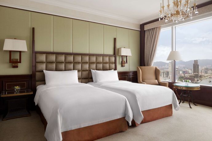 Verified hotel review - Island Shangri-La Hong Kong - 50