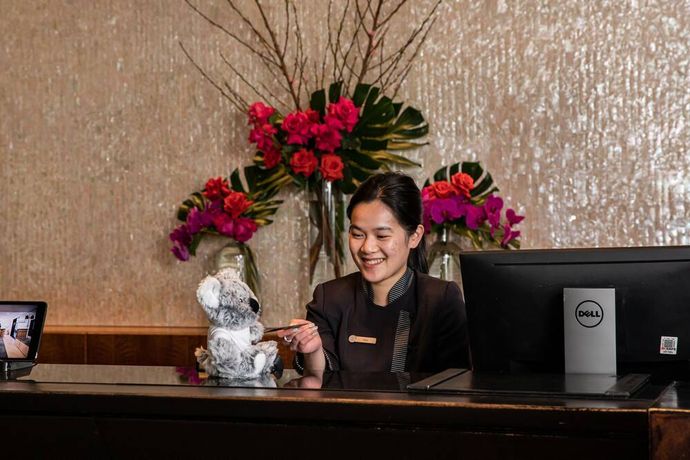 Four Seasons Hotel Sydney - 6