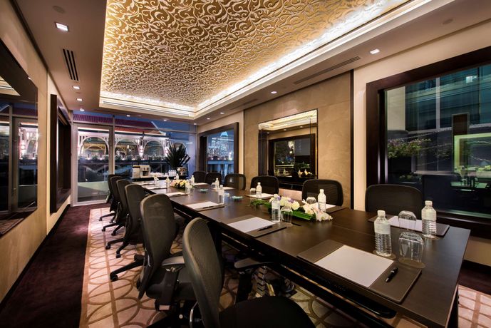 Verified hotel review - The Fullerton Bay Hotel Singapore - 32