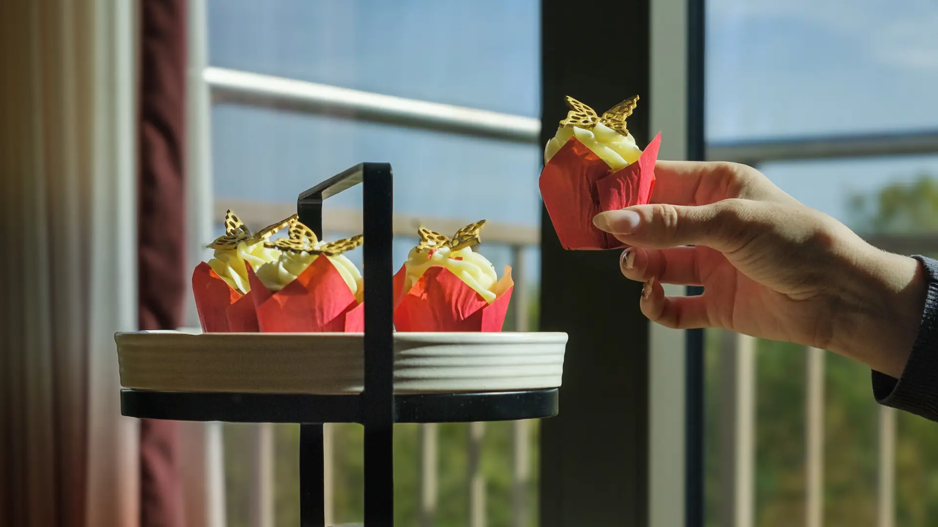 Hotel review Restaurants & Bars' - The Athenaeum Hotel & Residences - 1