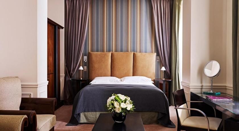 Verified hotel review - La Tremoille Paris - 3