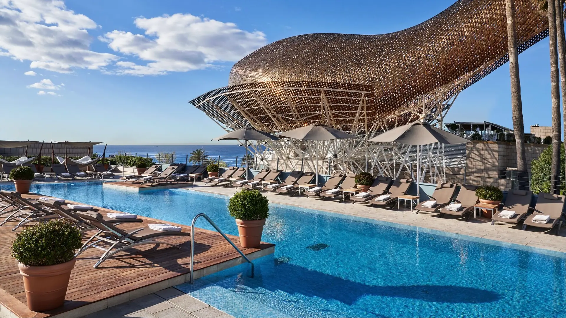 Hotel review Service & Facilities' - Hotel Arts Barcelona - 1