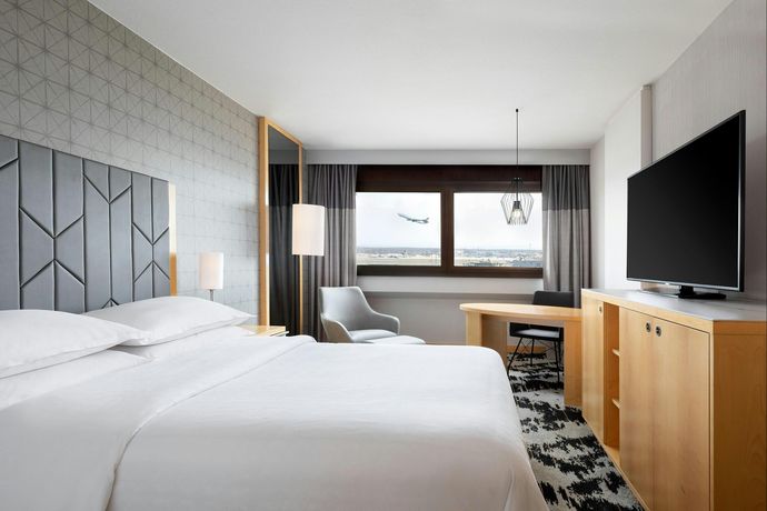 Verified hotel review - Sheraton Frankfurt Airport Hotel & Conference Center - 20