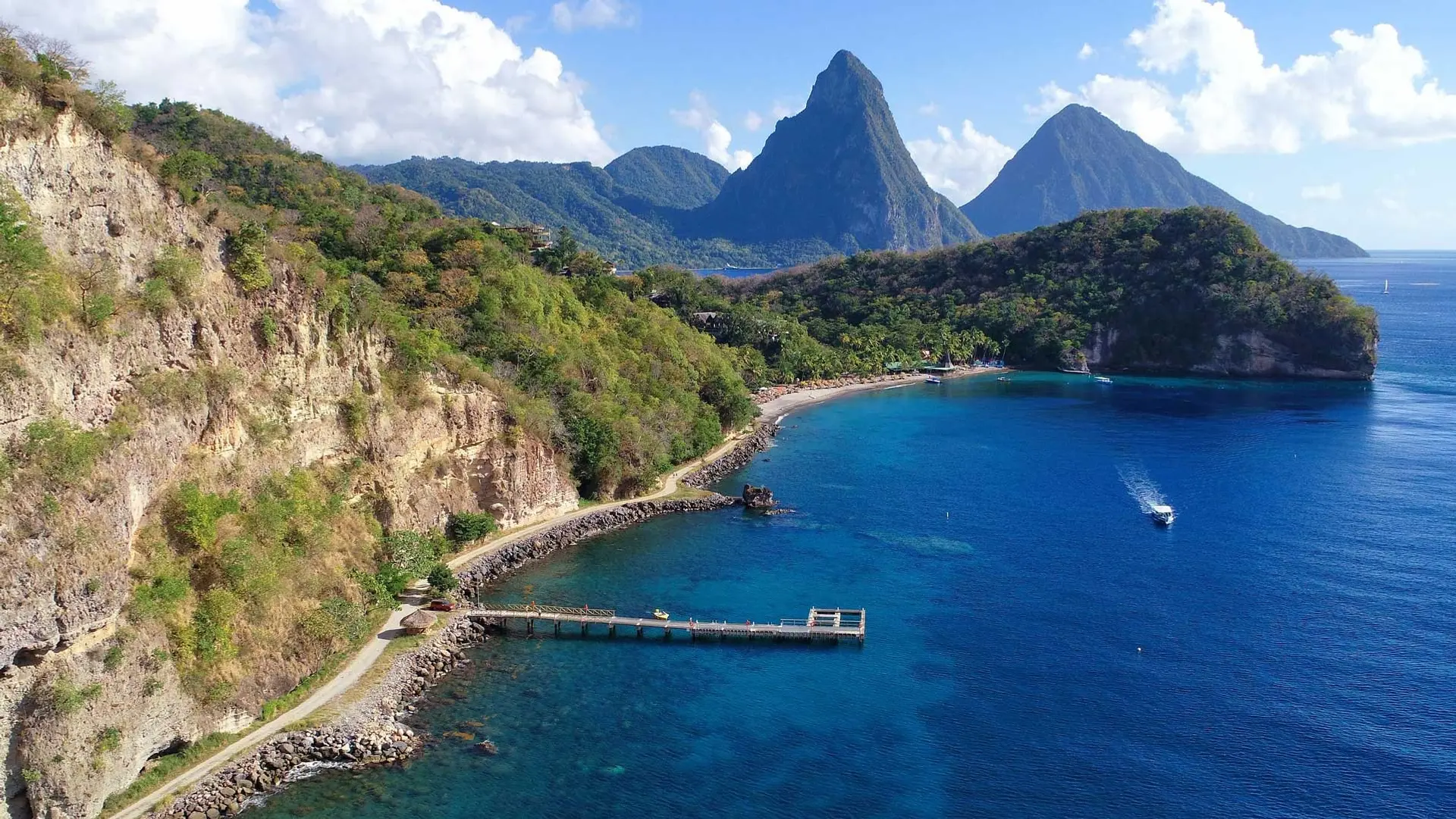 Hotel review What We Love' - Jade Mountain - 0