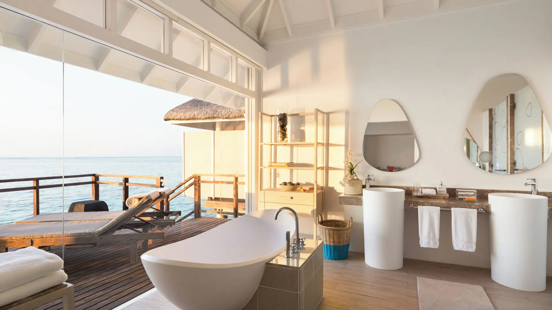 Review of LUX* South Ari Atoll - 14