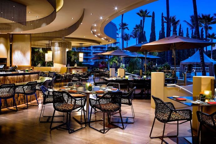 Verified hotel review - Fairmont Kea Lani, Maui - 0