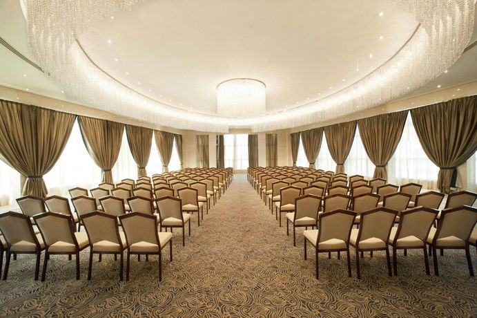 Grand Millennium Dubai - 49