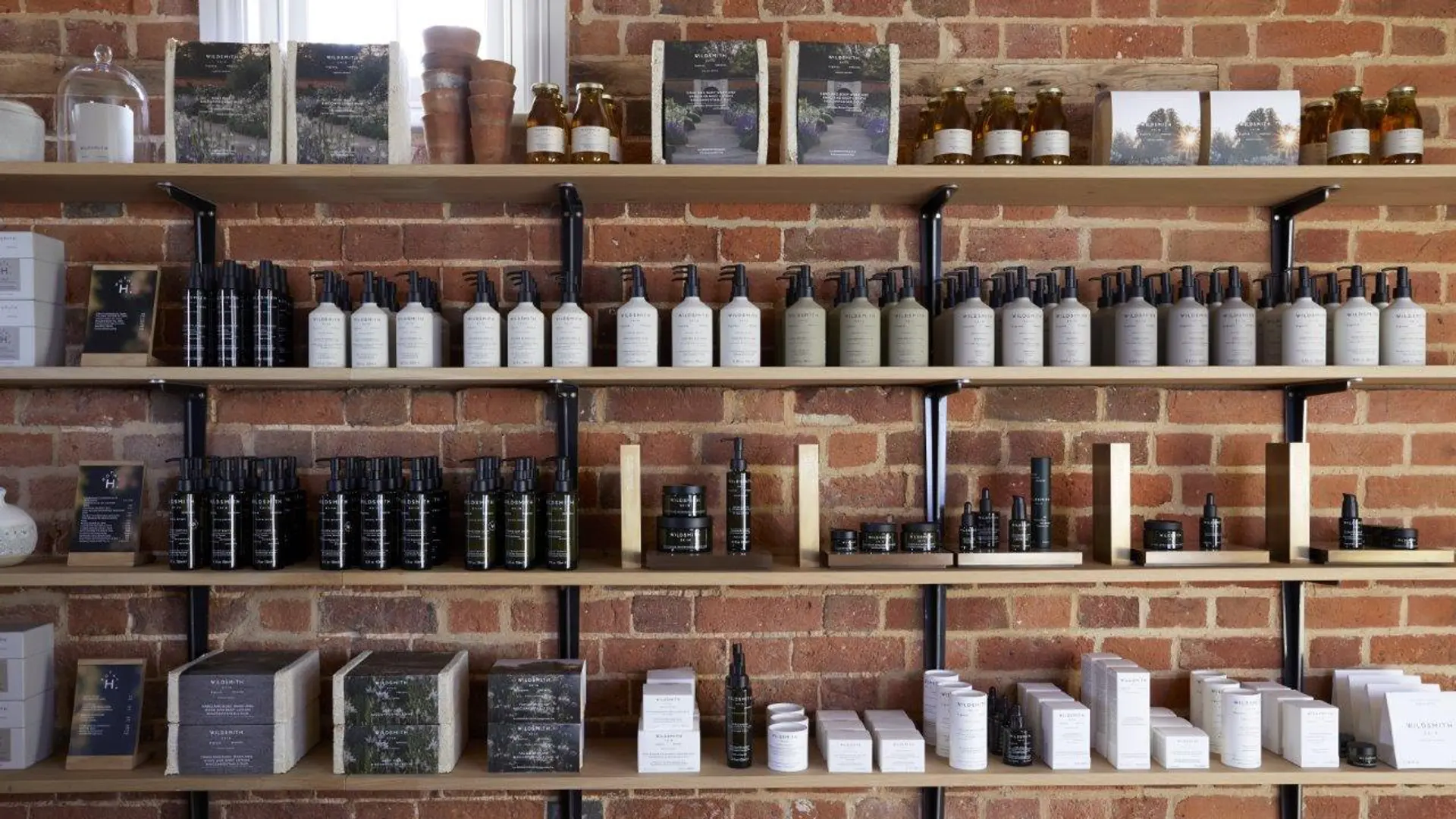 Hotel review Service & Facilities' - Heckfield Place - 10