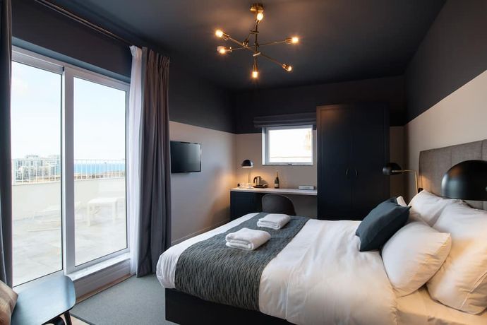 Verified hotel review - The Barrister Hotel - 0